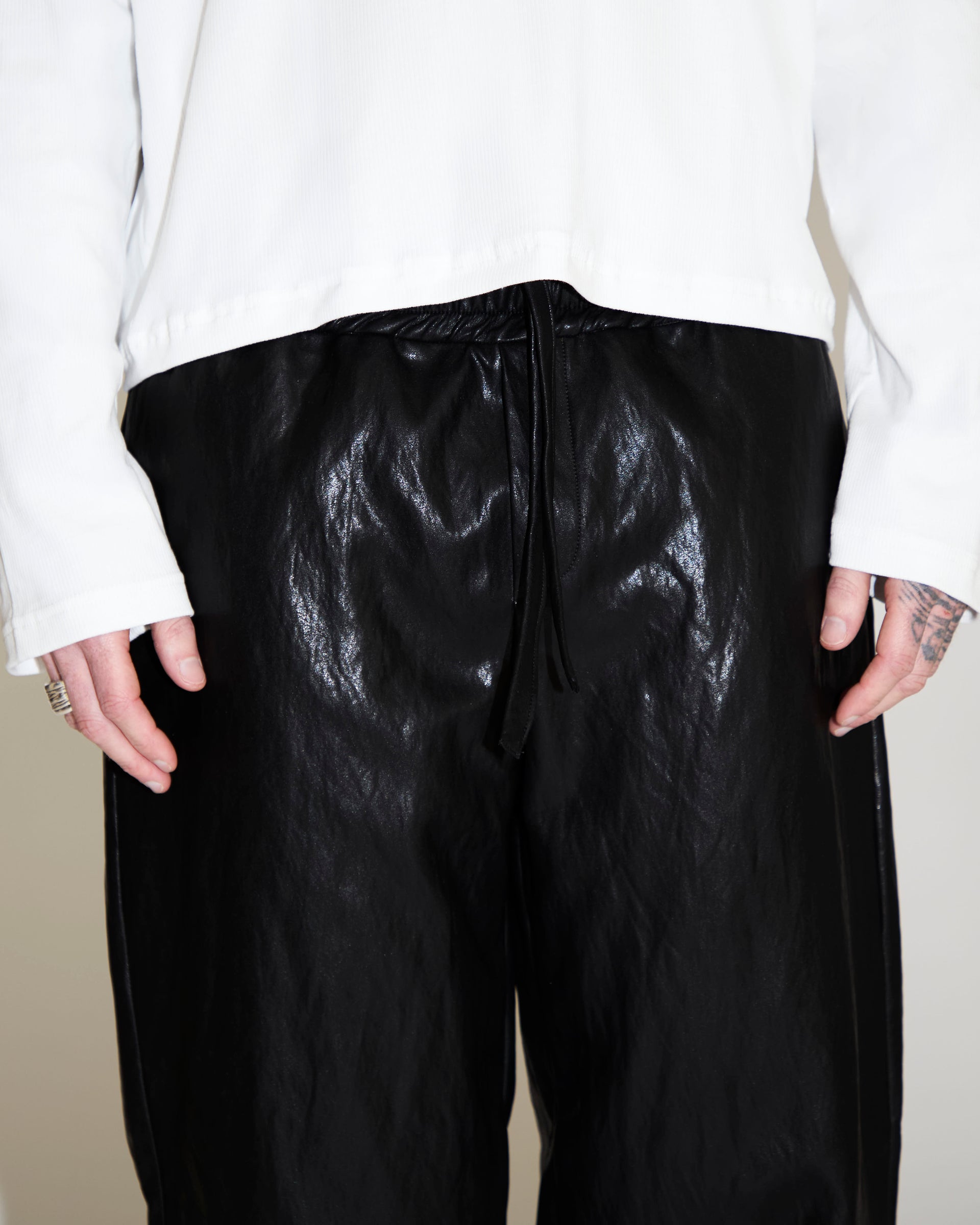 PANTALONE EFFETTO PELLE CVO