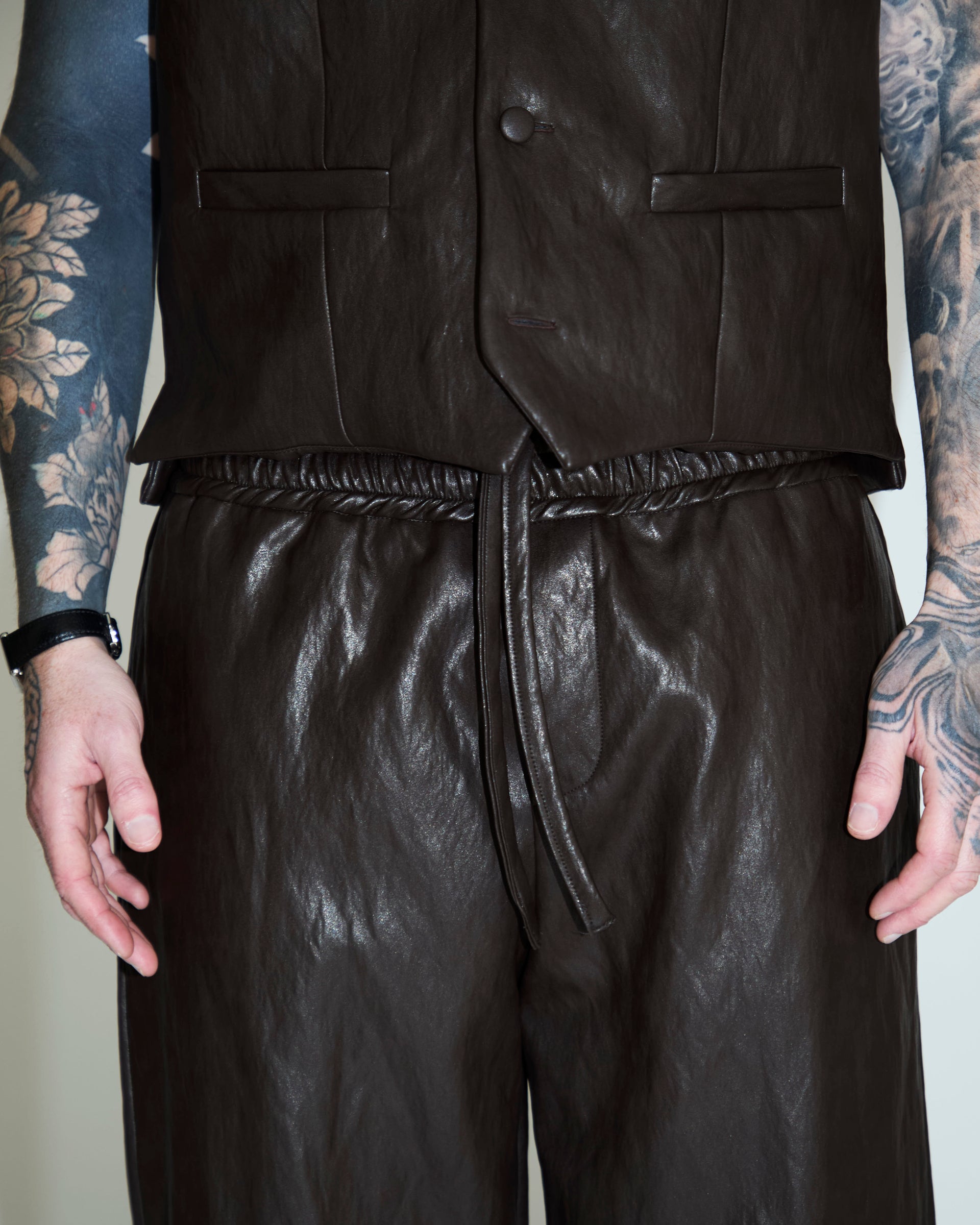 PANTALONE EFFETTO PELLE CVO